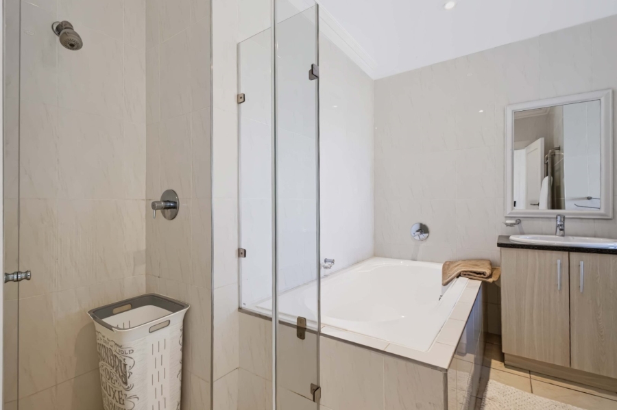  Bedroom Property for Sale in Twin Rivers Western Cape